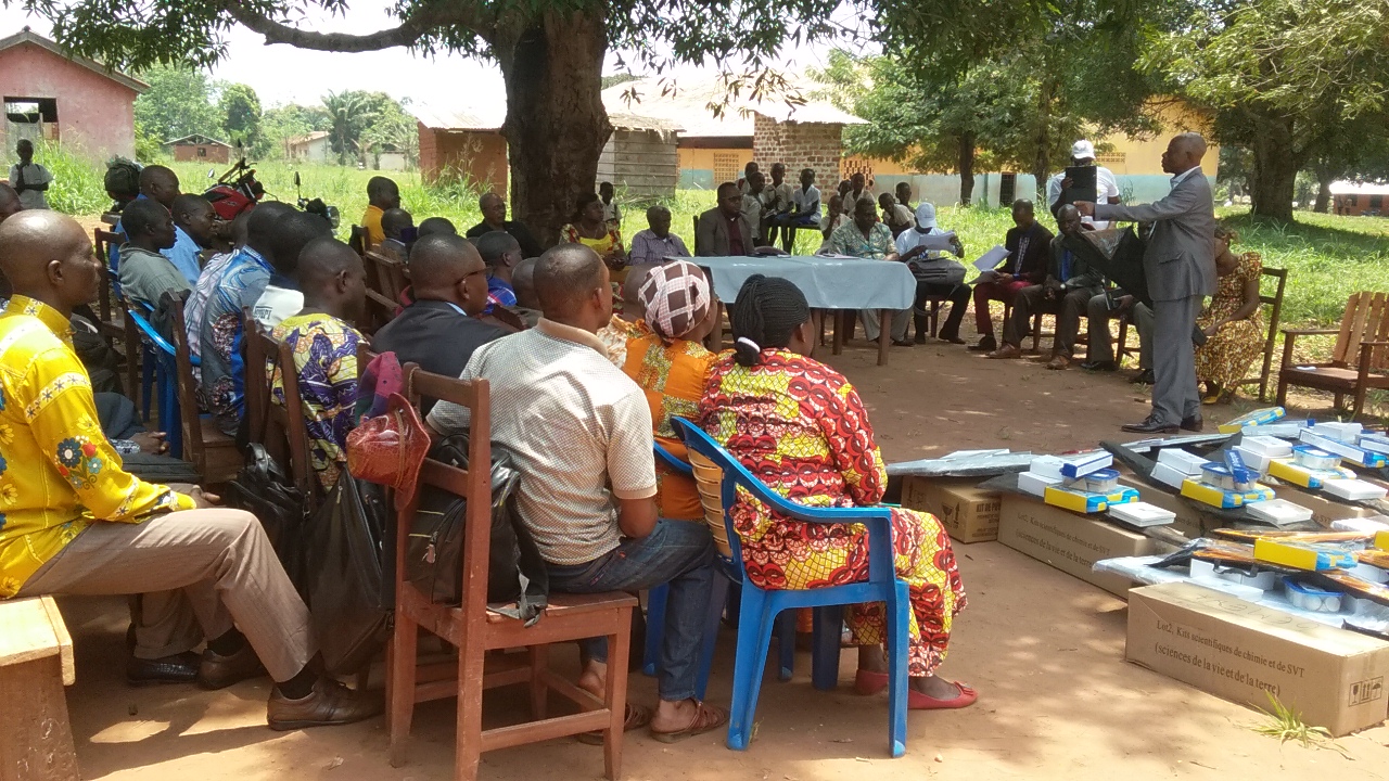 EPSP/PEQPESU : Première phase de distribution des kits scientifiques dans les provinces de Kinshasa, Kongo central, Kwilu, Equateur et Mongala